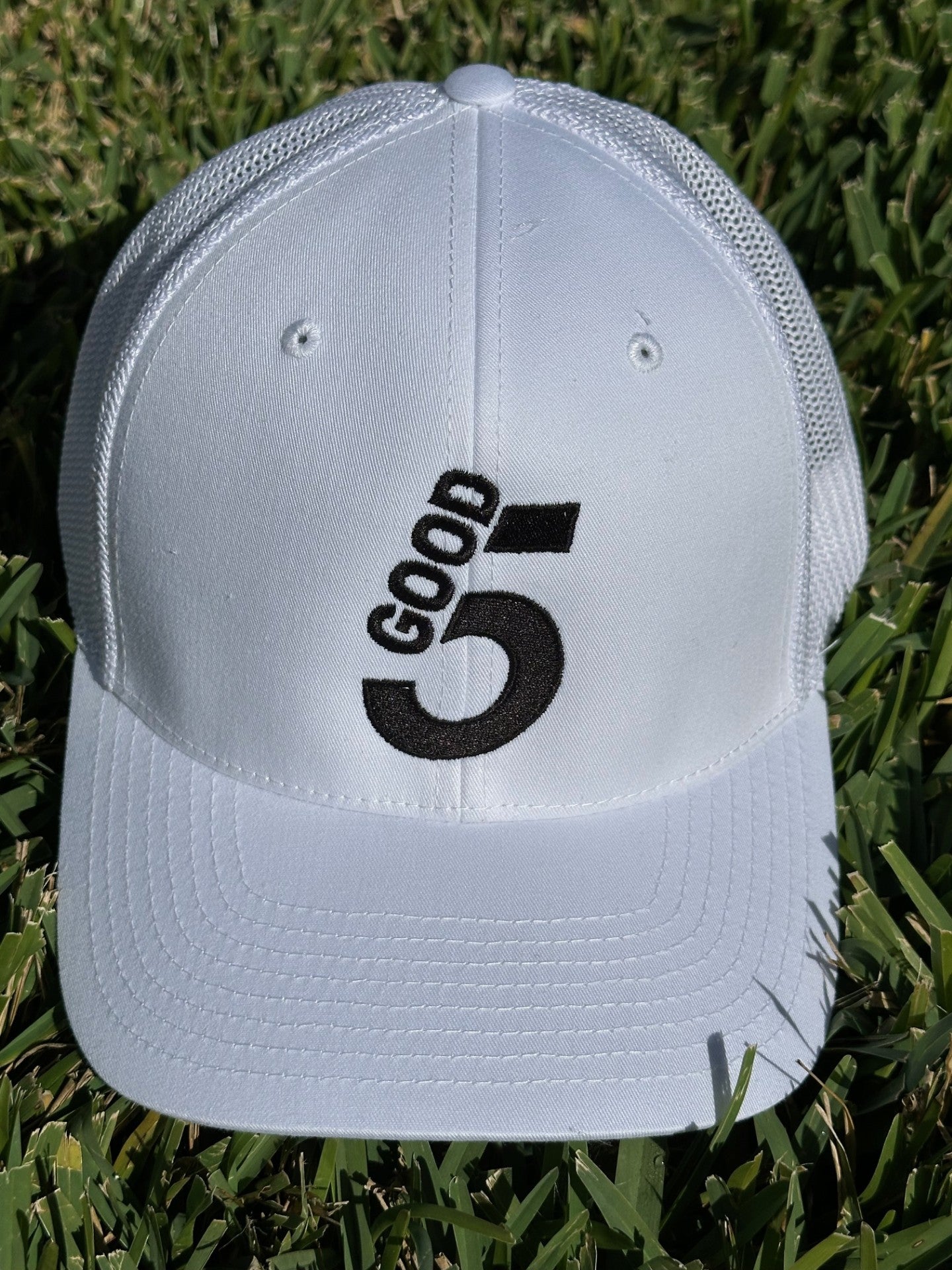 GOOD 5 Golf Trucker Hat Brilliant White
